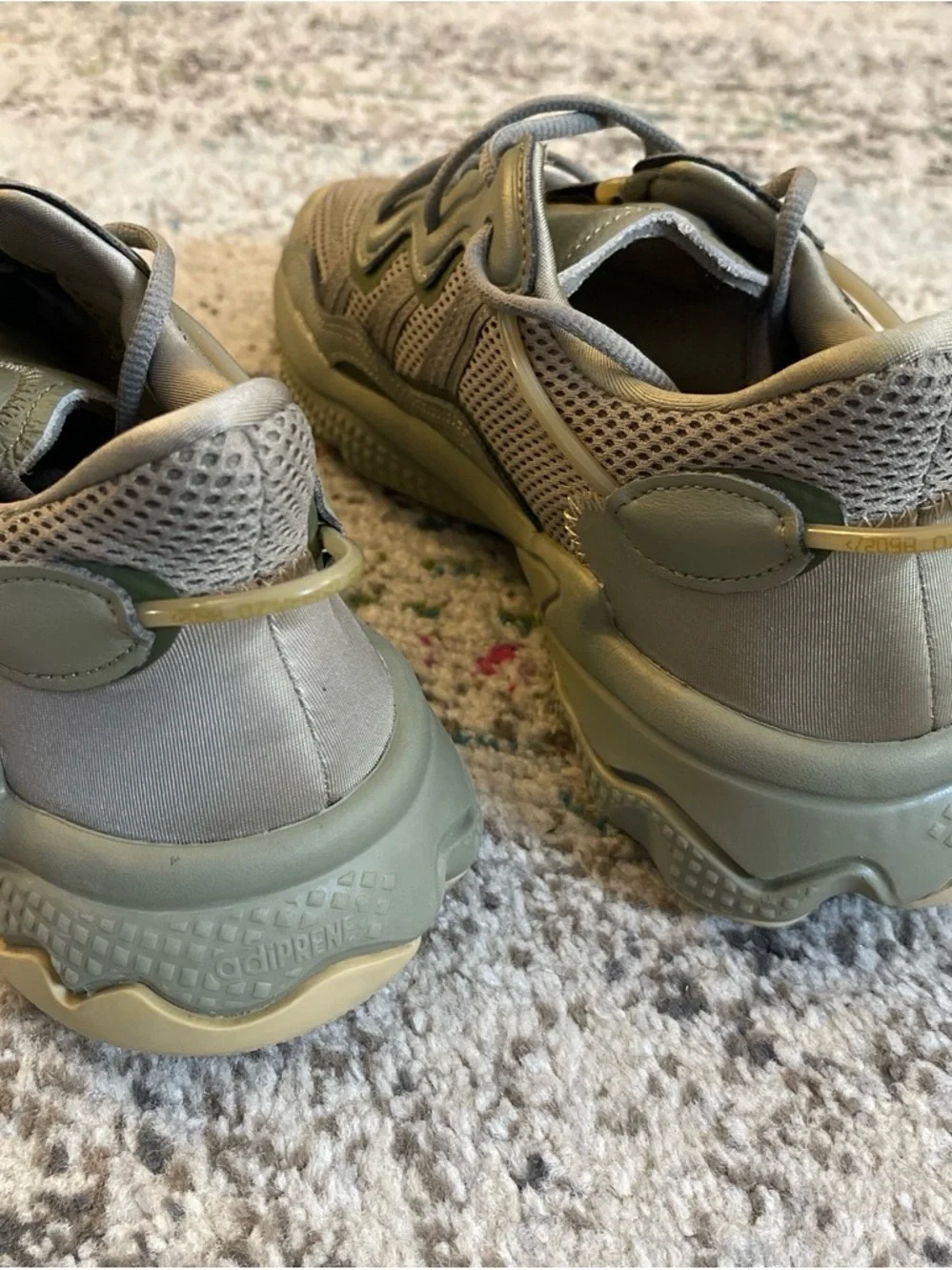 Adidas ozweego - Men's Olive Green Mesh & high quality Athletic Sneakers